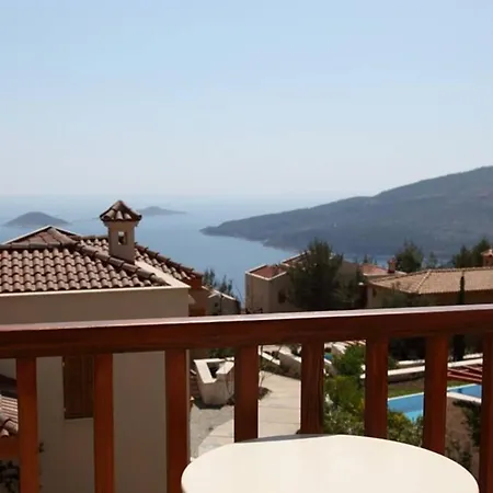 Baytok, Lavanta, Kalkan Daire
